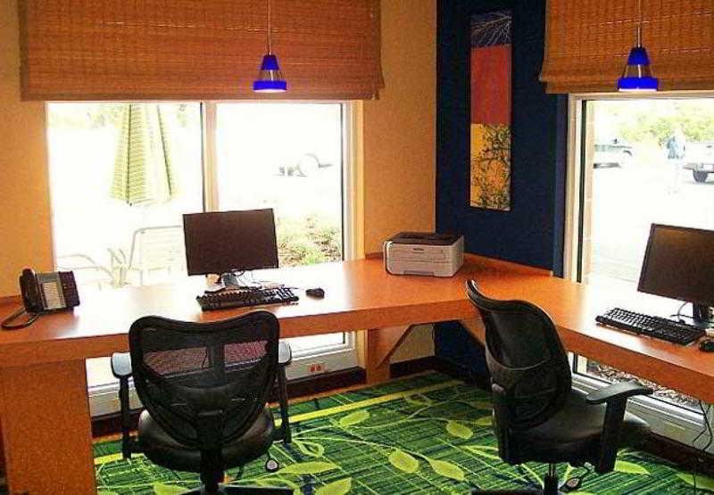 Fairfield Inn & Suites Palm Coast I-95 Konforlar fotoğraf