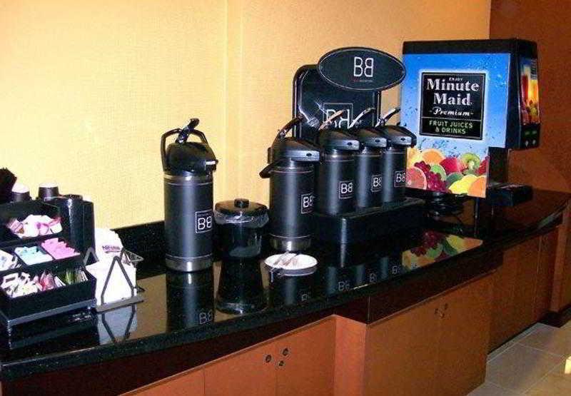 Fairfield Inn & Suites Palm Coast I-95 Restoran fotoğraf